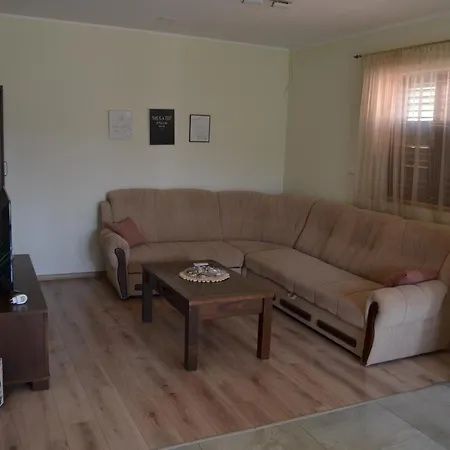 Korolija Apartment *